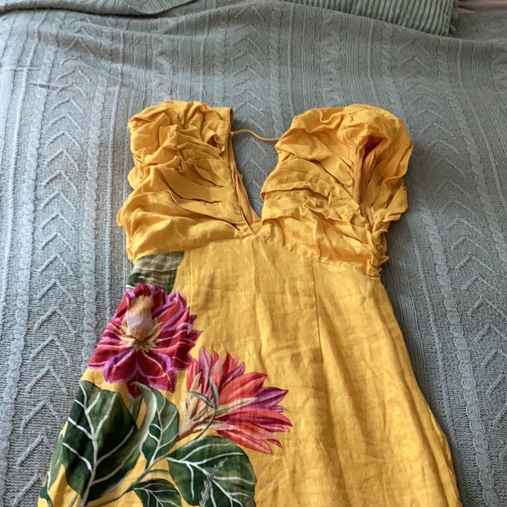 FARM Rio Yellow Floral Maxi Dress with Puff Shoulders - Picture 6 of 9